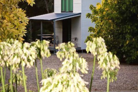 Hillview Farmstay - Melbourne Tourism 1