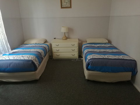Anchorage Holiday Units - Melbourne Tourism 4