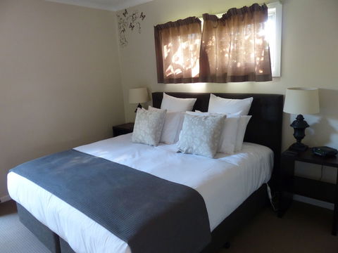 Yarra Gables - Melbourne Tourism 6