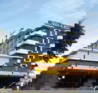 Burke and Wills Hotel - Melbourne Tourism