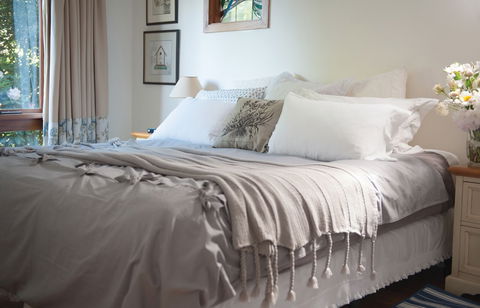 Woolrich Historic Garden Cottage - Melbourne Tourism 6