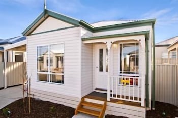 Werribee Short Stay Villas & Accommodation - Melbourne Tourism 0