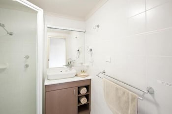 Mollymook Cove Apartments - Melbourne Tourism 6