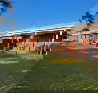 Morayfield Tavern  Motel - Melbourne Tourism