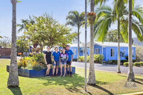 Lake Tinaroo Holiday Park - Melbourne Tourism 4
