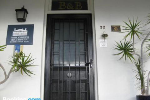 Three Chimneys Bed & Breakfast Boutique Guest House - Melbourne Tourism 3