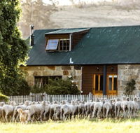 Daisy Bank Cottages - Melbourne Tourism