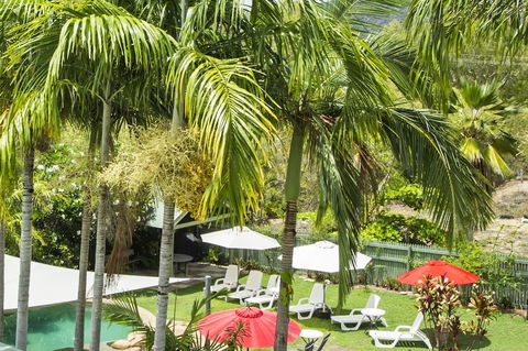 Magnetic Sunsets Resort - Melbourne Tourism 4