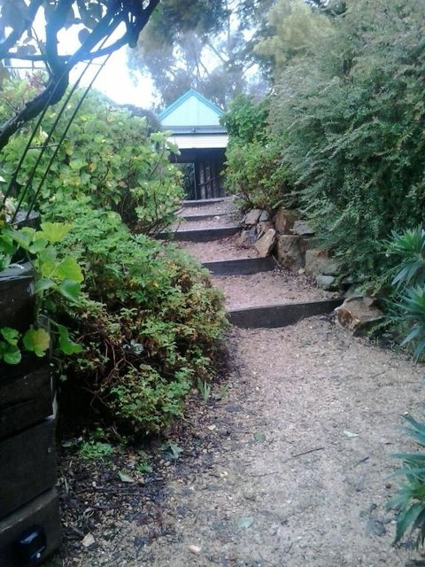 Astley Cottage - Melbourne Tourism 6