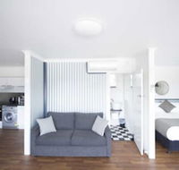Siesta Central Apartments - Melbourne Tourism