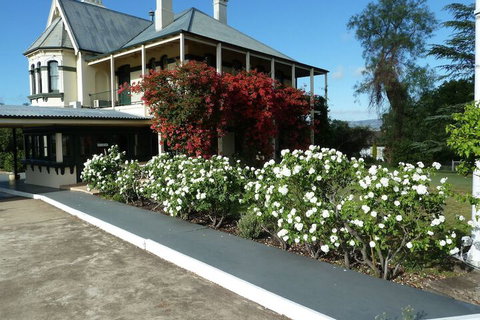 Airlie House Motor Inn - Melbourne Tourism 3