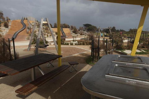 Sea Salt Bnb - Melbourne Tourism 7