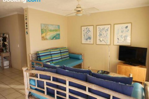 Cylinder Cove 1 - Melbourne Tourism 6