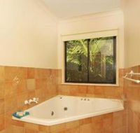 Suzanne s Hideaway - Melbourne Tourism