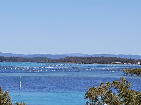 CHILL OUT LAKESIDE At FORSTER - Melbourne Tourism 2