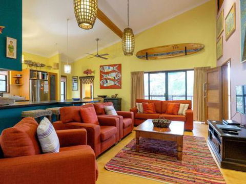 Five Bimba (Tractor House) - Melbourne Tourism 5