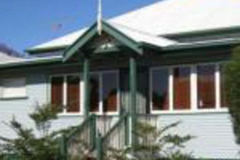 Pitstop Lodge Guesthouse B & B - Melbourne Tourism 0
