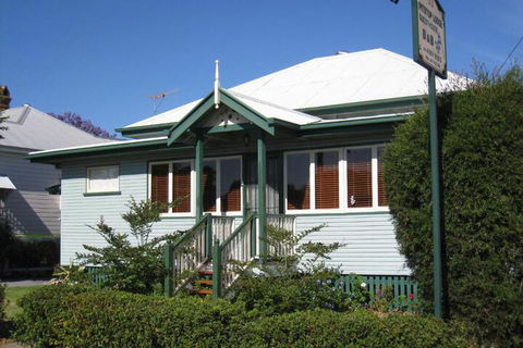 Pitstop Lodge Guesthouse B & B - Melbourne Tourism 2