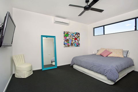 Zebula Gloucester - Melbourne Tourism 4