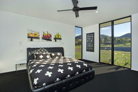 Zebula Gloucester - Melbourne Tourism 5