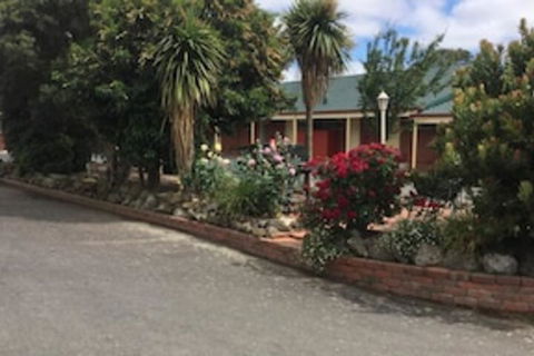 Cardigan Lodge Motel - Melbourne Tourism 1