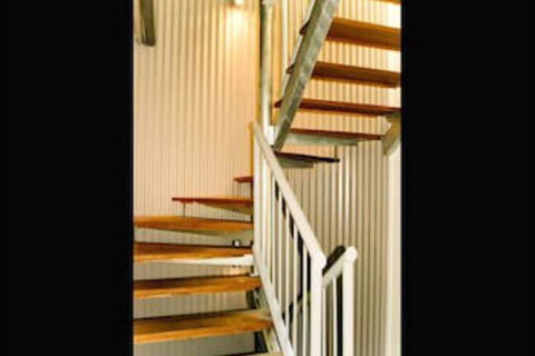 Seaspray Apartments - Melbourne Tourism 7
