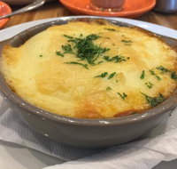 Villa  Hut Kafe Warrnambool - Melbourne Tourism