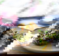 Charlie and Leo's - Melbourne Tourism