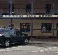 Country Club Hotel - Melbourne Tourism
