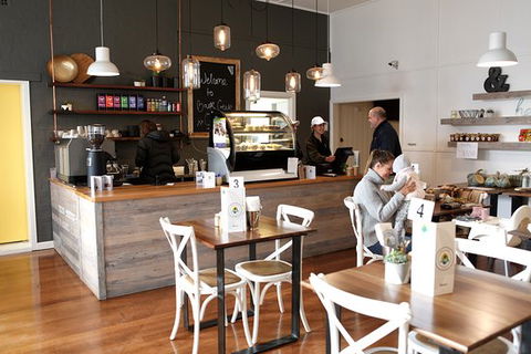 Back Creek Cafe - Melbourne Tourism 0