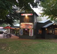 Red Gum Bar and Bistro