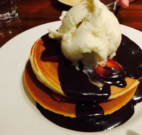 D to D Cafe Restaurant - Melbourne Tourism