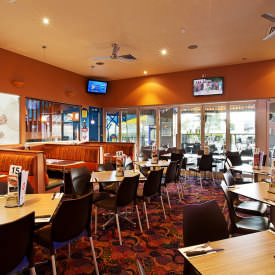 Dog & Parrot Tavern - Melbourne Tourism 1