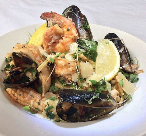 Domani's Cafe Restaurant & Bar - Melbourne Tourism 8
