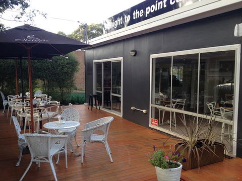 Straight To The Point Cafe - Melbourne Tourism 0
