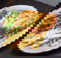 Elephant  Castle Hotel - Melbourne Tourism