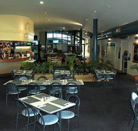 The Family Bistro at The Golden Sands Tavern - Melbourne Tourism