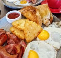 Caph's Restaurant  Cafe Bar - Melbourne Tourism