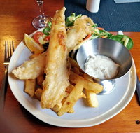 Ellalong Hotel Pizza and Restaurant - Melbourne Tourism