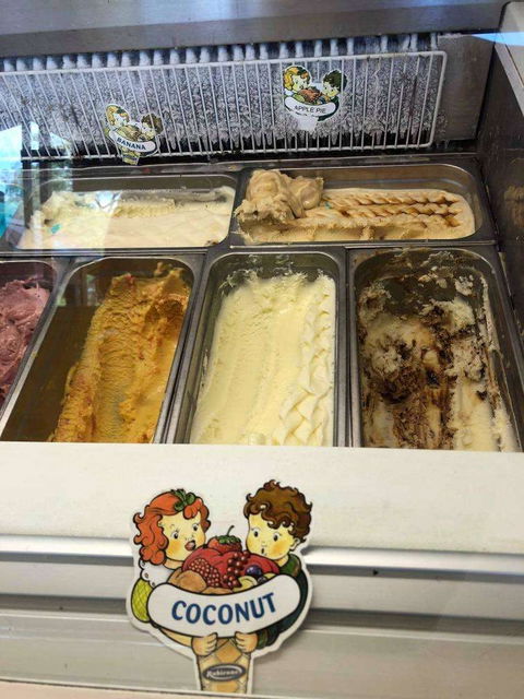 Oggies Ice Cream Cafe - Melbourne Tourism 0
