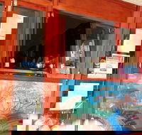 Meat the Greek Souvlaki Bar - Melbourne Tourism