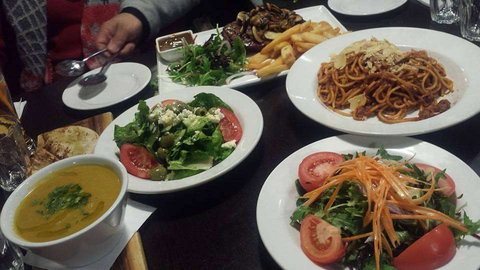 Aussie Steak 'N' Burger - Melbourne Tourism 0