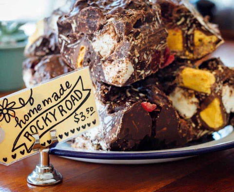 Daisy's Milkbar - Melbourne Tourism 0