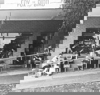 Fox And Bird Cafe - Melbourne Tourism