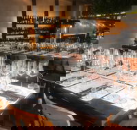 Wolfe  Molone - Melbourne Tourism