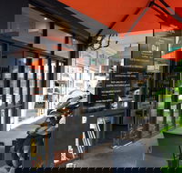 Three Daughters Cafe - Melbourne Tourism