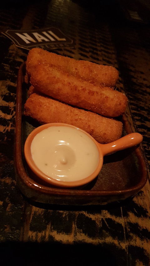 Down The Hatch - Melbourne Tourism 1