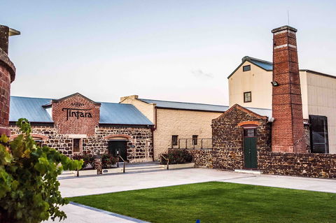 Hardys Tintara Winery - Melbourne Tourism 2