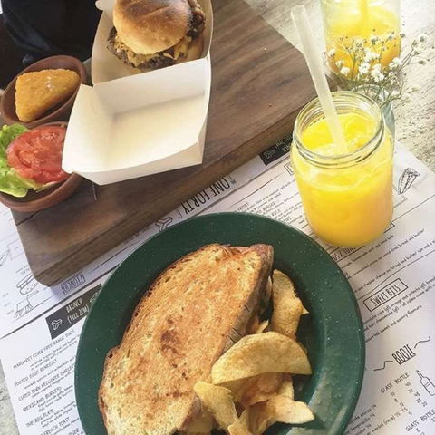 Hello Cafe - Melbourne Tourism 0