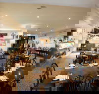Palm Beach Hotel - Melbourne Tourism